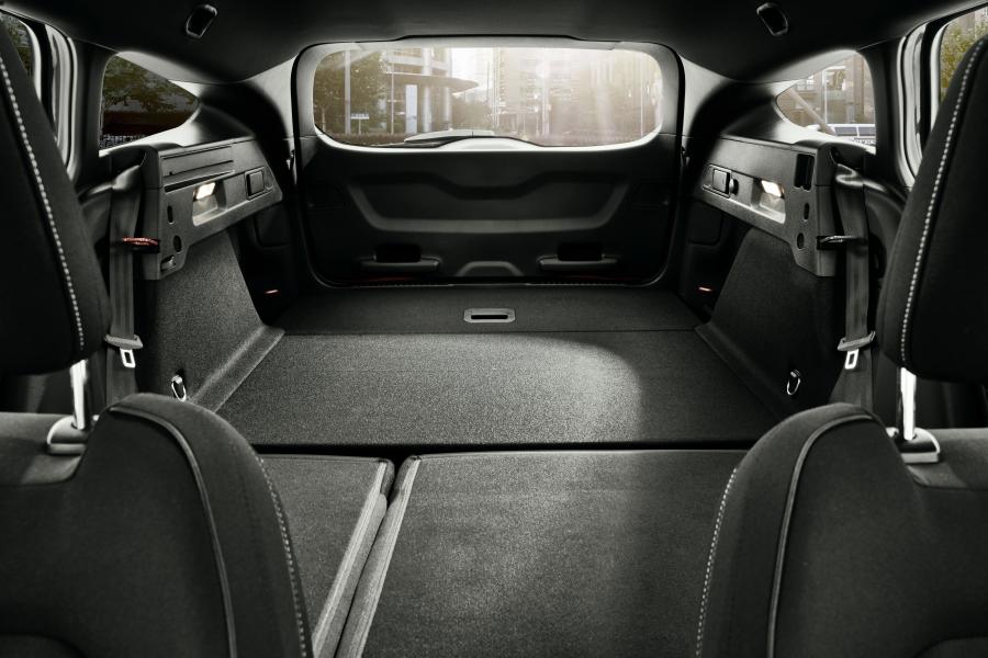 Багажник Ford Focus ST Estate 2019 года  (WW) (фото 23 из 40)